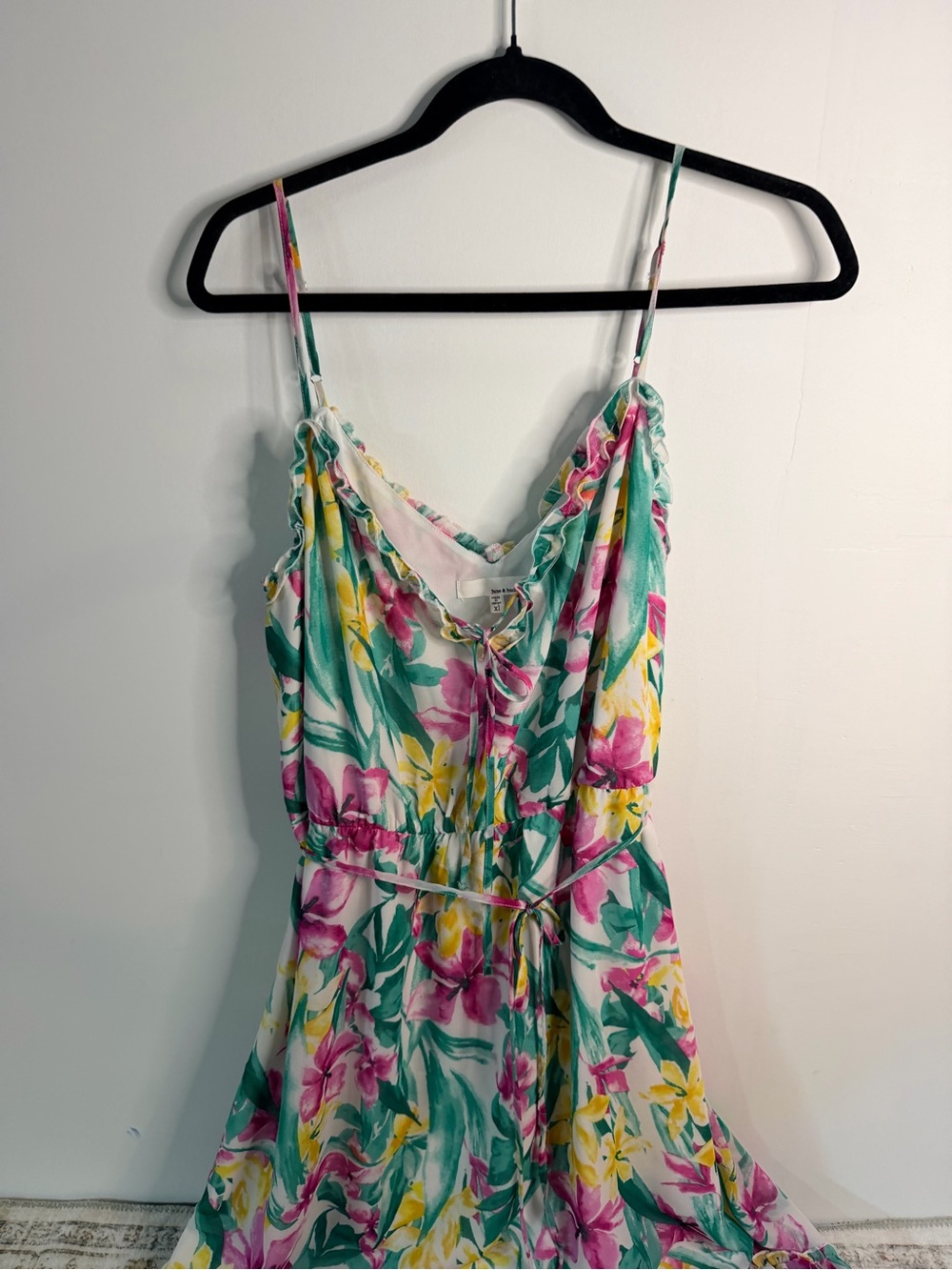 June & Hudson floral maxi dress - Picture 3 of 7